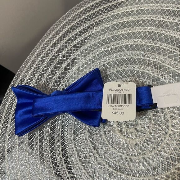 Saddlebred Men’s Bow Tie in Cobalt NWT - Picture 4 of 7